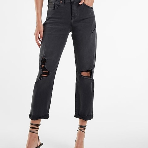 Express Denim - NWOT Express Boyfriend Mid Rise Jeans in Black
